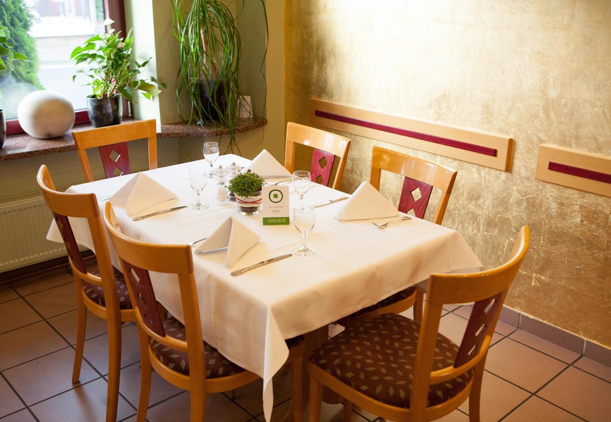 Hotel Restaurant Zur Post Lohfelden Екстер'єр фото